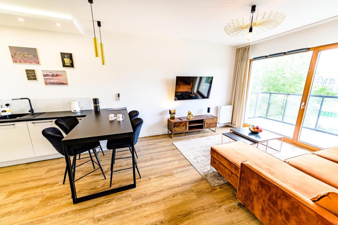 About Art Apartments Wroclaw Ngoại thất bức ảnh